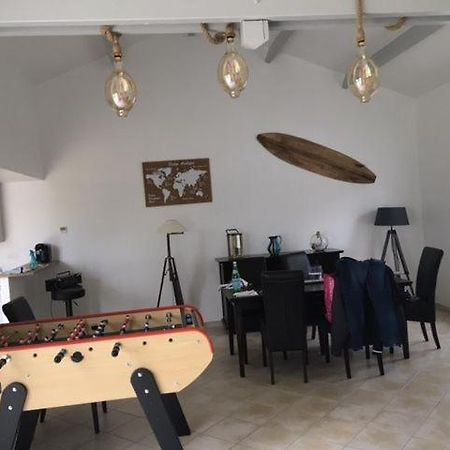 Gite Avec Piscine Privative 莱居永叙尔维 外观 照片